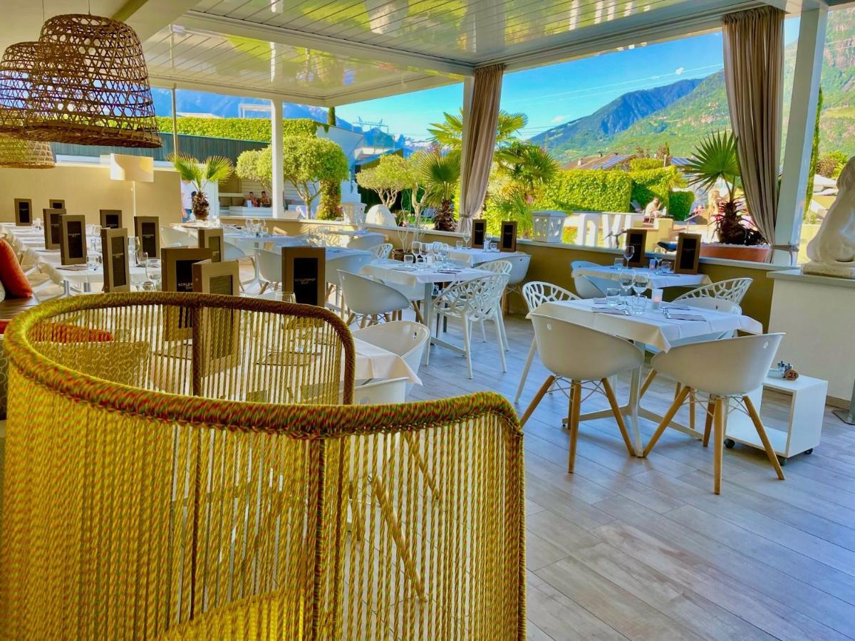 Schlosshof Charme Resort - Hotel & Camping ラナ エクステリア 写真