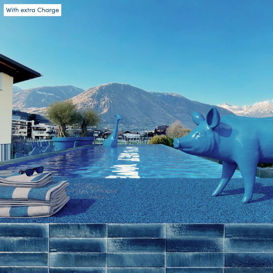 Schlosshof Charme Resort - Hotel & Camping ラナ エクステリア 写真